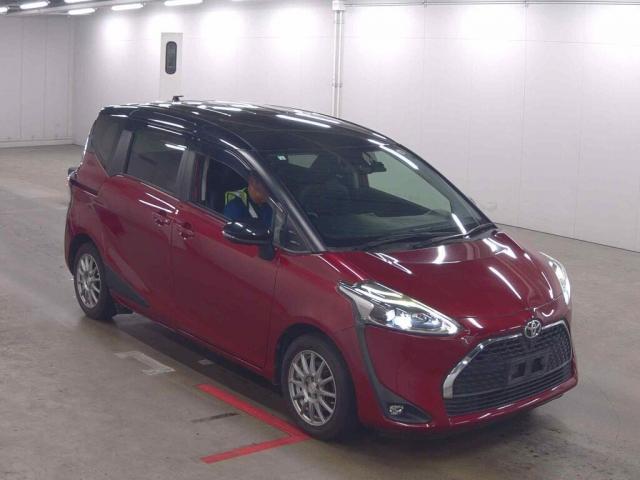 2021 Toyota Sienta Fun Base G Cuero