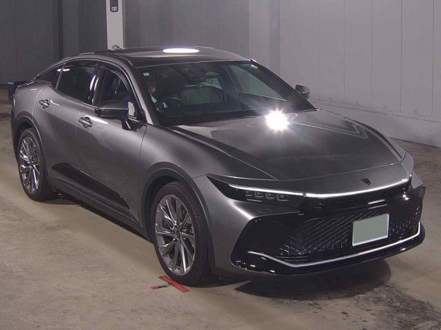 2022 Toyota Crown Crossover G Advanced Leather Package
