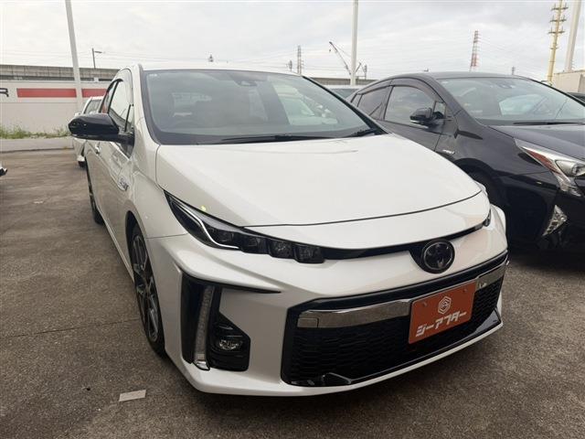 2017 Toyota Prius PHEV S GR Sport