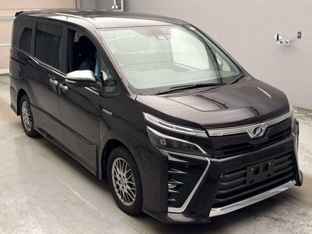 2018 Toyota Voxy Hybrid Hybrid ZS Kirameki