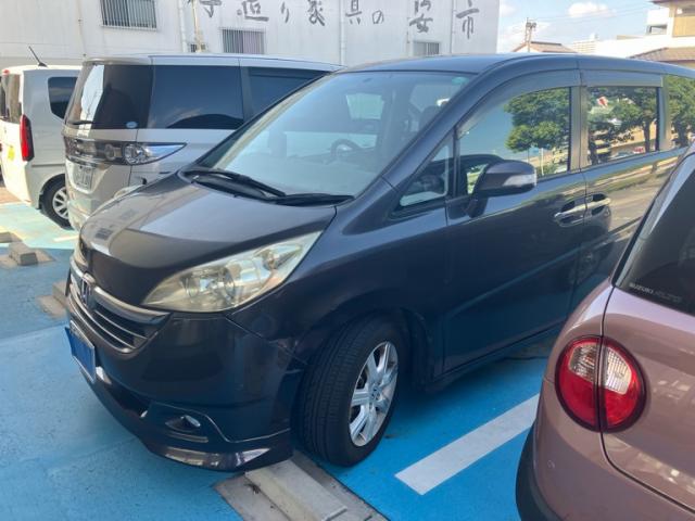 2005 Honda Step Wagon G LS Package