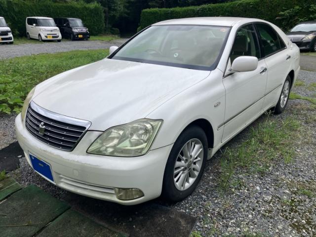 2004 Toyota Crown Royal Extra
