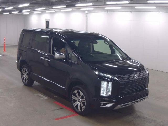 2023 Mitsubishi Delica D5 P 4WD