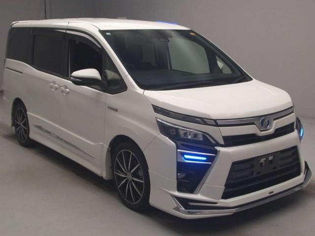 2017 Toyota Voxy Hybrid Hybrid ZS Modellista Aero