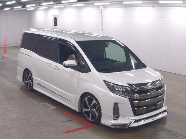 2017 Toyota Noah Si Both Sides PSD Modellista Aero