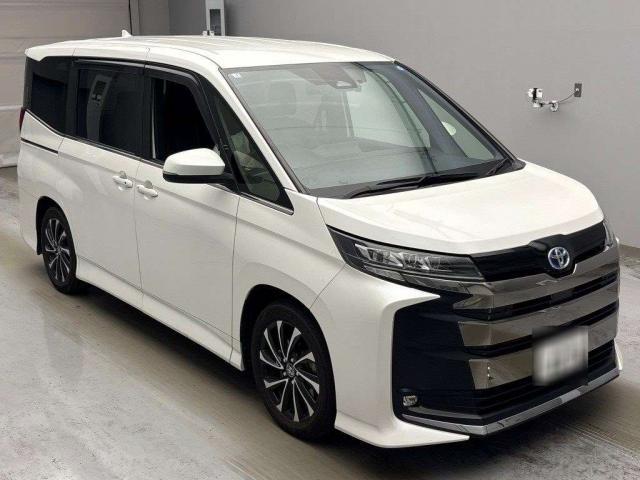 2023 Toyota NOAH Hybrid S-Z