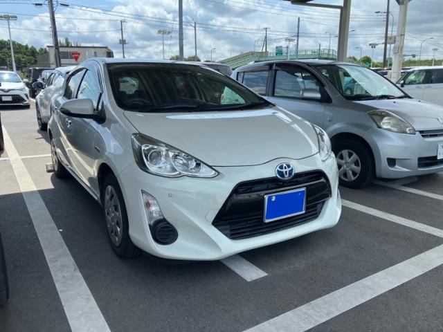 2016 Toyota Aqua Special S Style Black