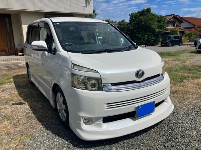 2007 Toyota Voxy ZS