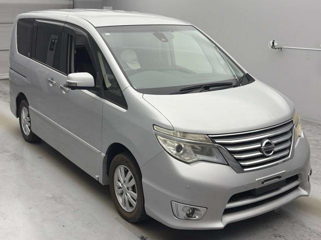 2015 Nissan Serena Highway Star V Selection + Safety A Safe