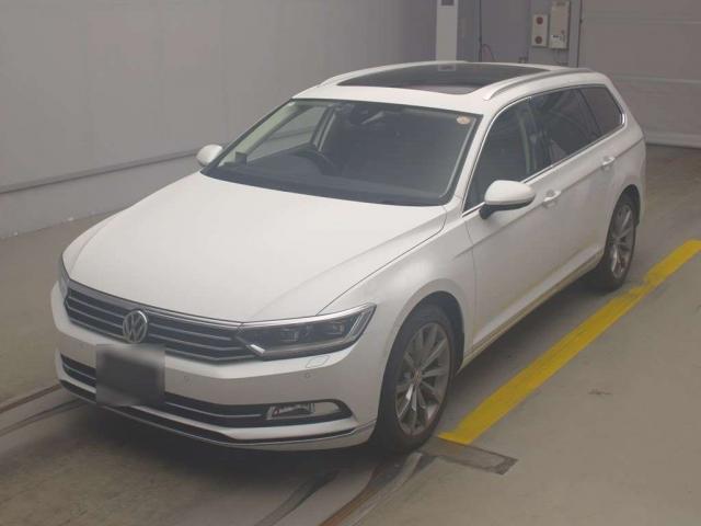 2018 Volkswagen VW Passat Sedan TSI Highline