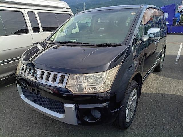 2008 Mitsubishi Delica D5 Chamonix