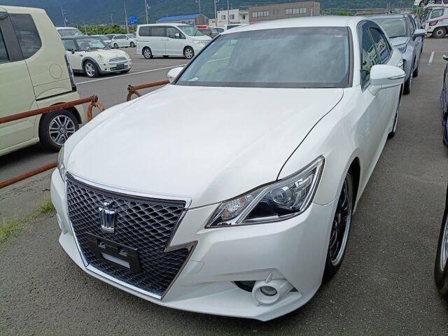 2014 Toyota Crown Hybrid Athlete S Four