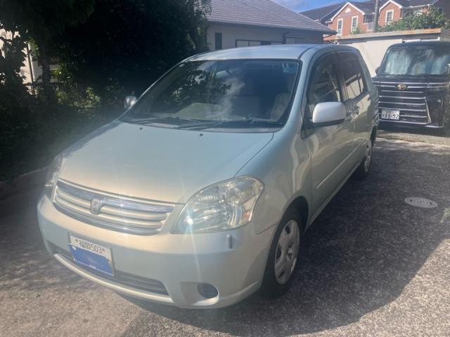2004 Toyota Raum G Package