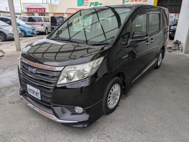 2014 Toyota NOAH Hybrid X