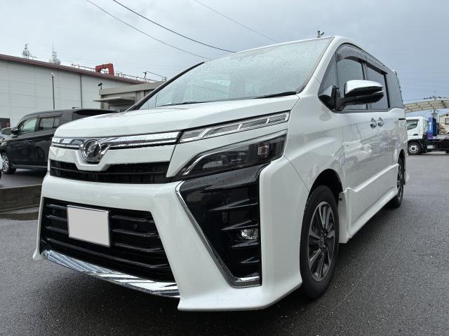2020 Toyota Voxy ZS Kirameki?