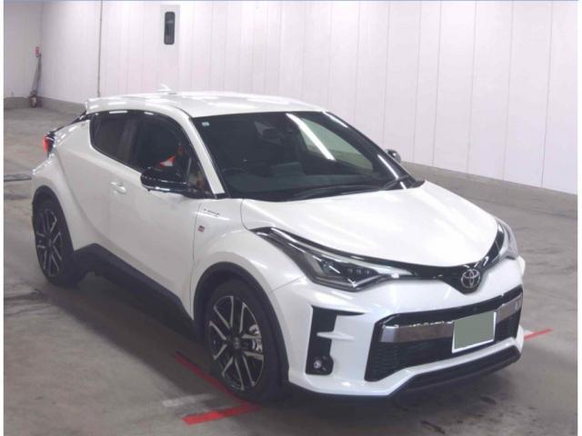 2019 Toyota C-HR Hybrid S GR Sport