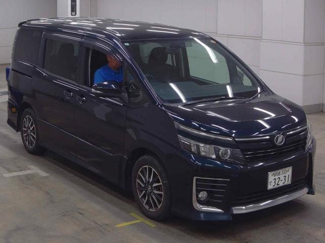 2014 Toyota Voxy ZS Both Sides Auto SD