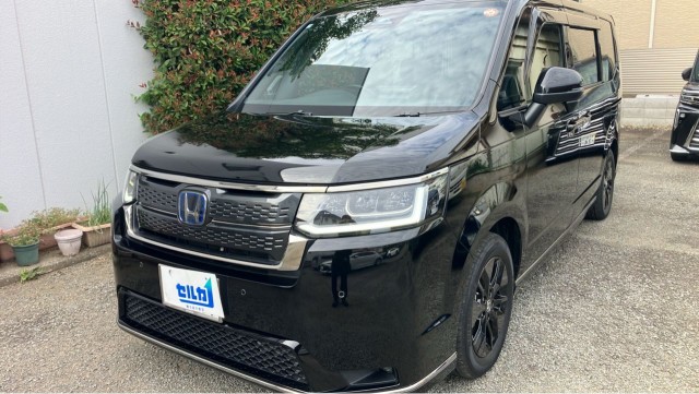 2025 Honda Step Wagon Spada HV e:HEV Spada