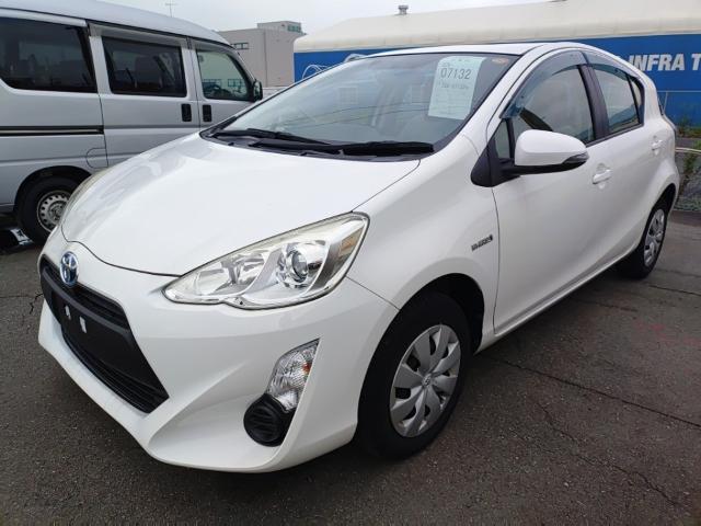 2015 Toyota Aqua L