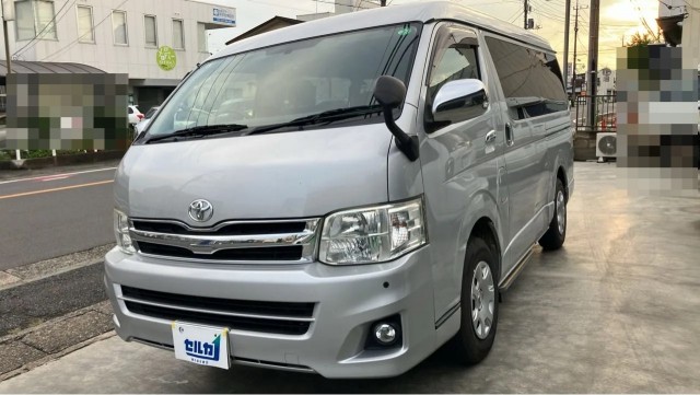 2011 Toyota Hiace Wagon GL