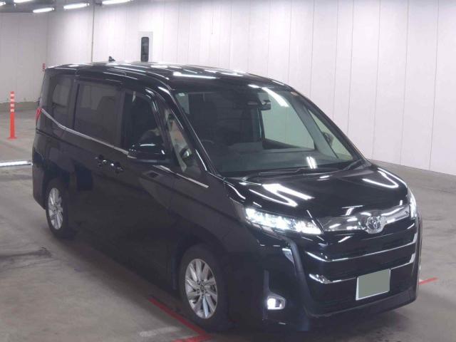 2022 Toyota Noah Z