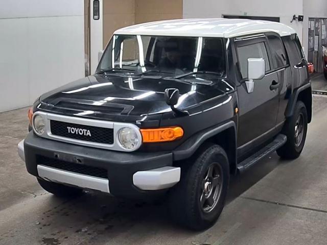 2011 Toyota FJCruiser Offroad Package