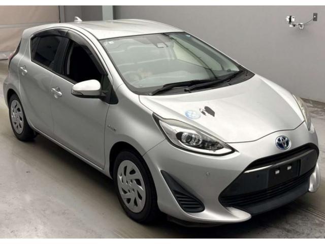 2019 Toyota Aqua S