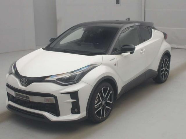 2019 Toyota C-HR Hybrid S GR Sport