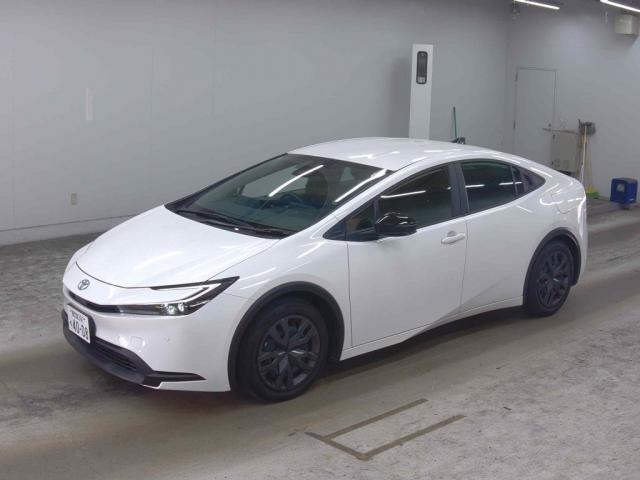 2025 Toyota Prius X