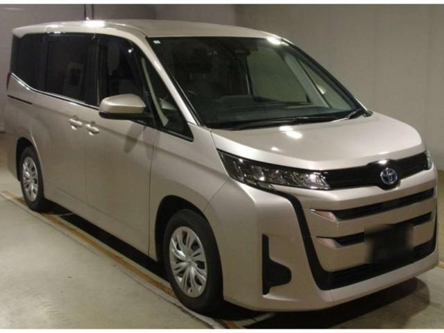 2023 Toyota Noah Hybrid Hybrid X