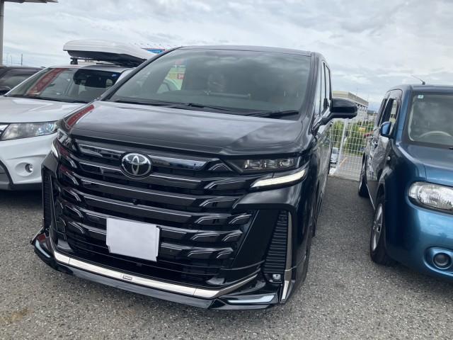 2025 Toyota Vellfire Z Premia