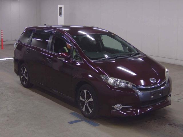 2015 Toyota Regiusace Van 1.8S