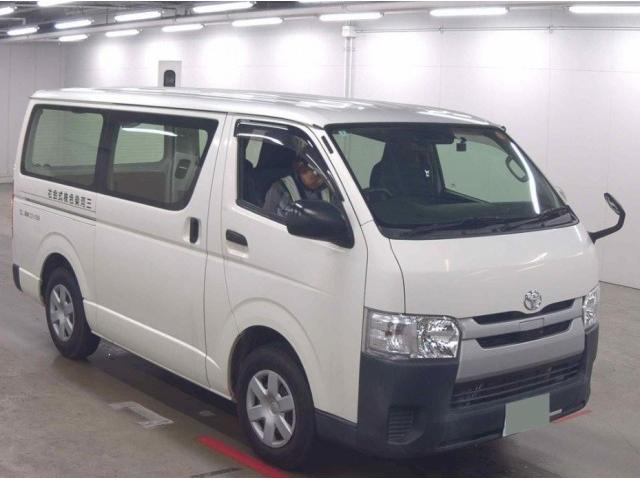 2018 Toyota Hiace Van DX