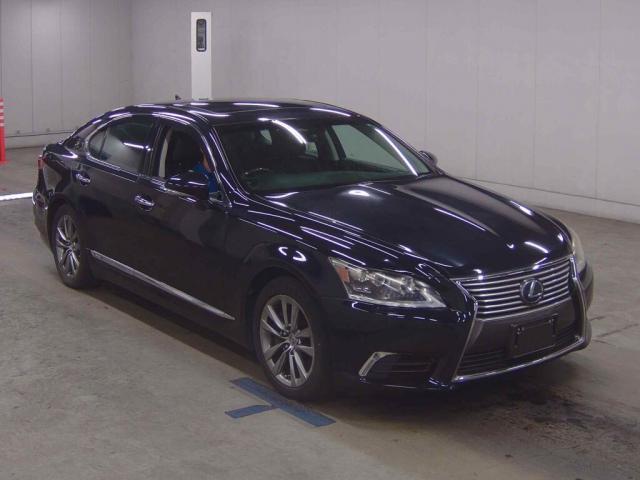 2013 Lexus LS Hybrid LS600h Version L
