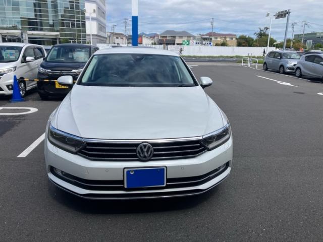 2017 Volkswagen VW Passat Sedan TSI Highline