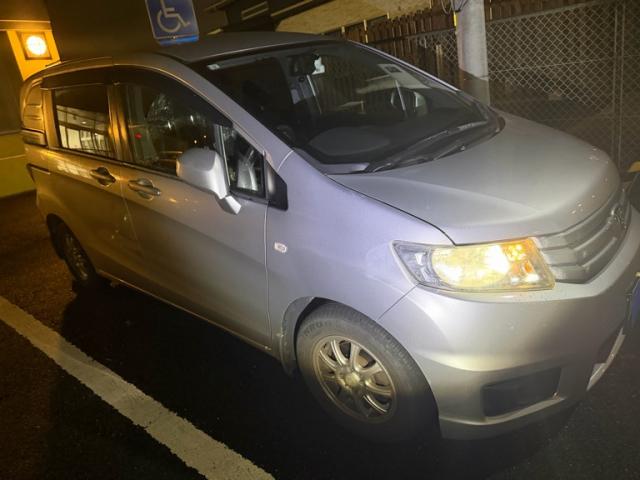 2011 Honda Freed Spike G Just Selection