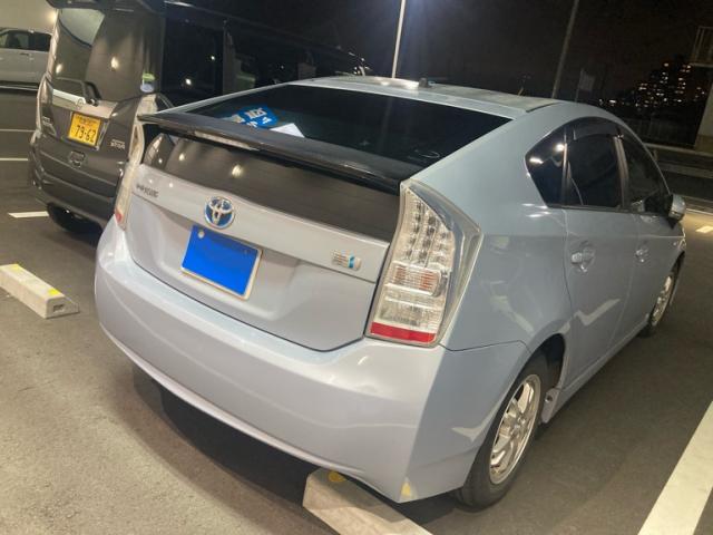 2010 Toyota Prius L