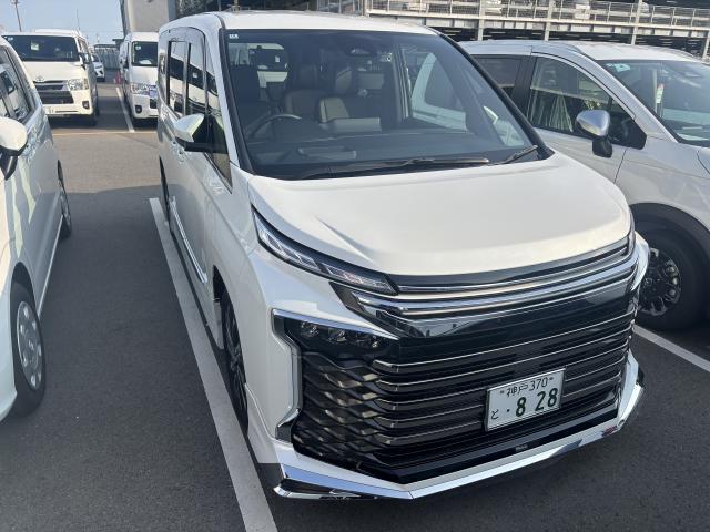 2024 Toyota VOXY Hybrid S-Z