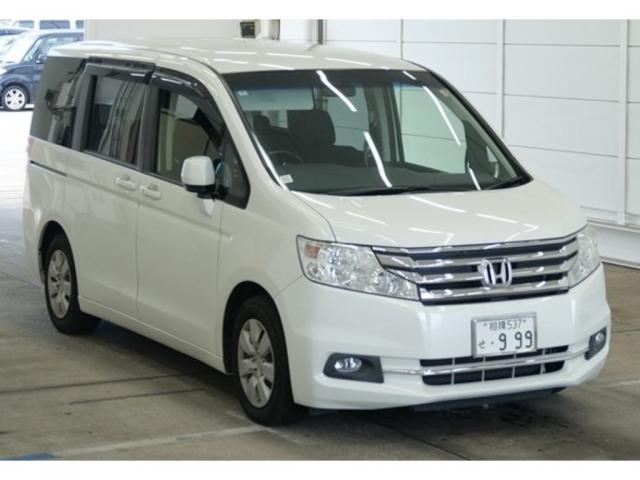 2014 Honda Step Wagon G Comfort Selection