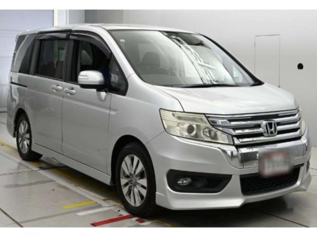 2013 Honda Step Wagon Spada Power Edition