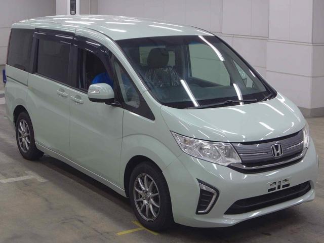 2015 Honda Step Wagon G 4WD