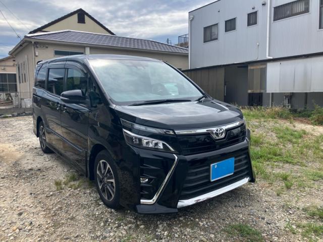 2020 Toyota Voxy ZS