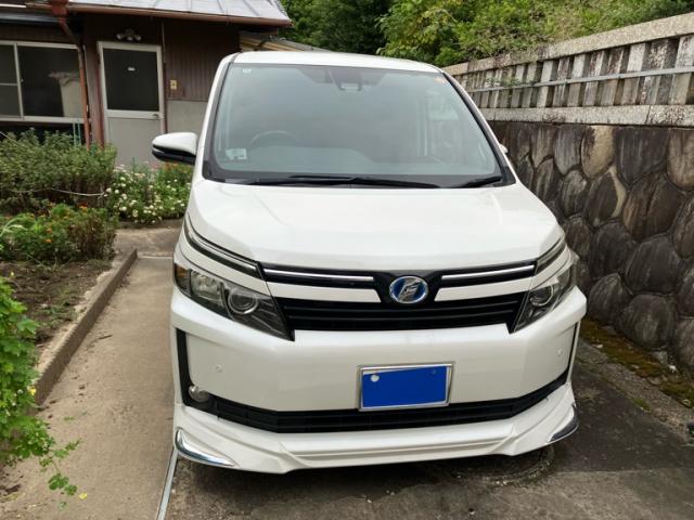 2016 Toyota Voxy Hybrid Hybrid V