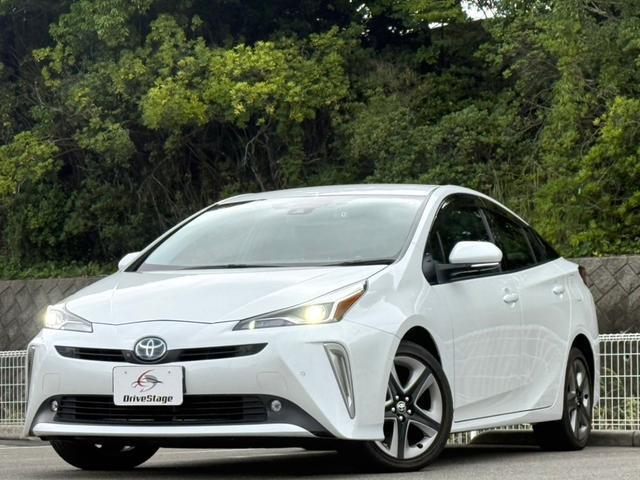 2021 Toyota Prius A Touring Selection