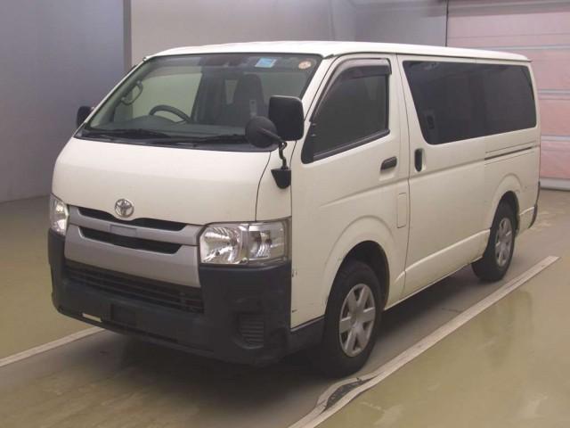 2019 Toyota Regiusace Van DX 4WD