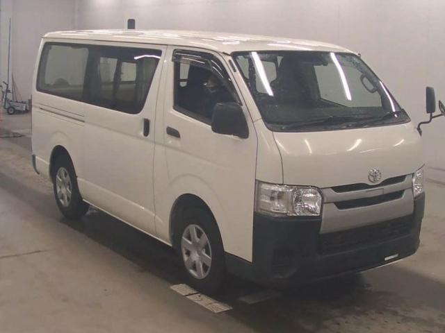 2018 Toyota Regiusace Van DX