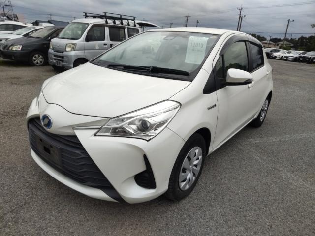 2019 Toyota Vitz Hybrid HYBRID F ECVT