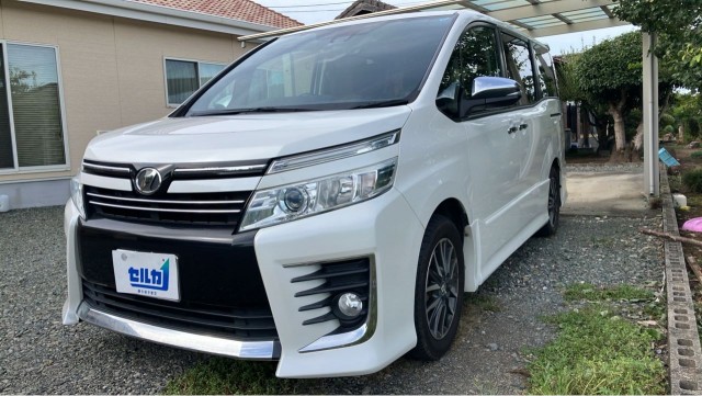 2016 Toyota Voxy ZS Kirameki