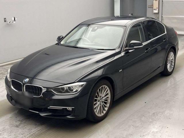 2014 BMW 3series 320i Luxury