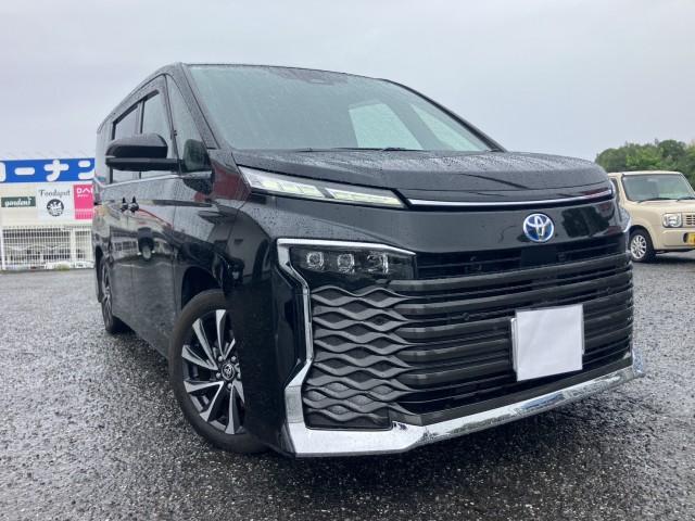 2022 Toyota VOXY Hybrid S-Z